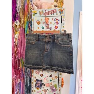 725 Originals Denim Mini Skirt Dark Wash Raw Hem Low Rise Y2K
